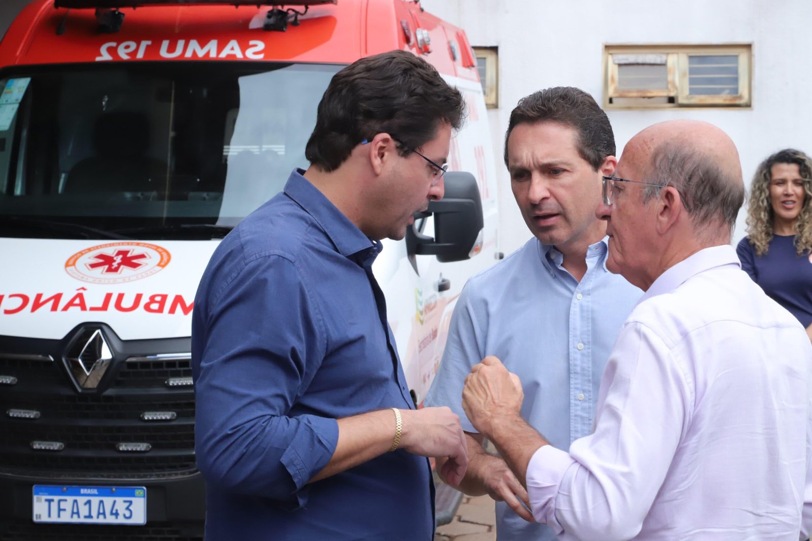 Vilela e Otoni visitam serviços e discutem novos recursos para a Saúde municipal