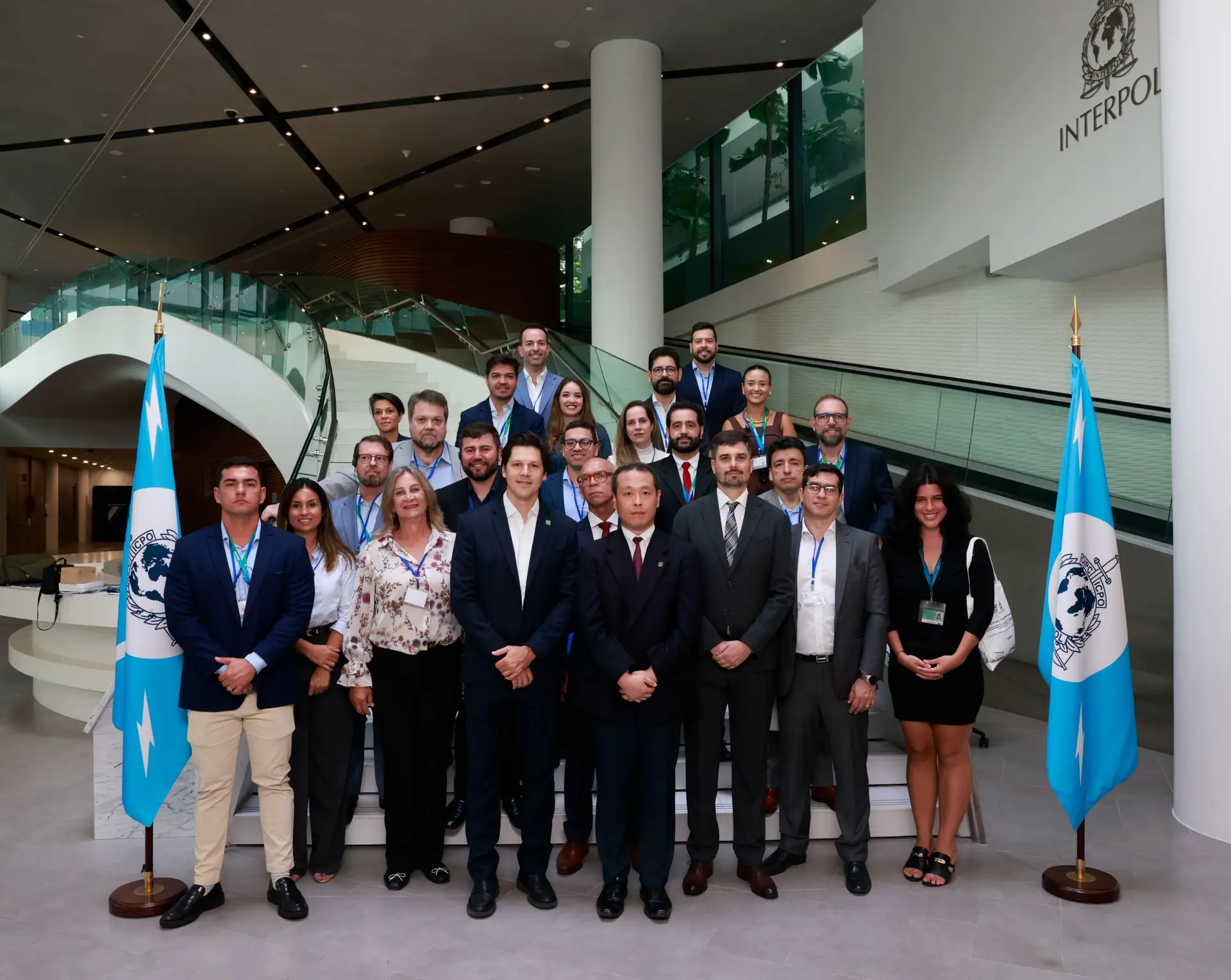 Daniel Vilela visita sede da Interpol em Singapura e destaca posição de vanguarda de Goiás na área de segurança