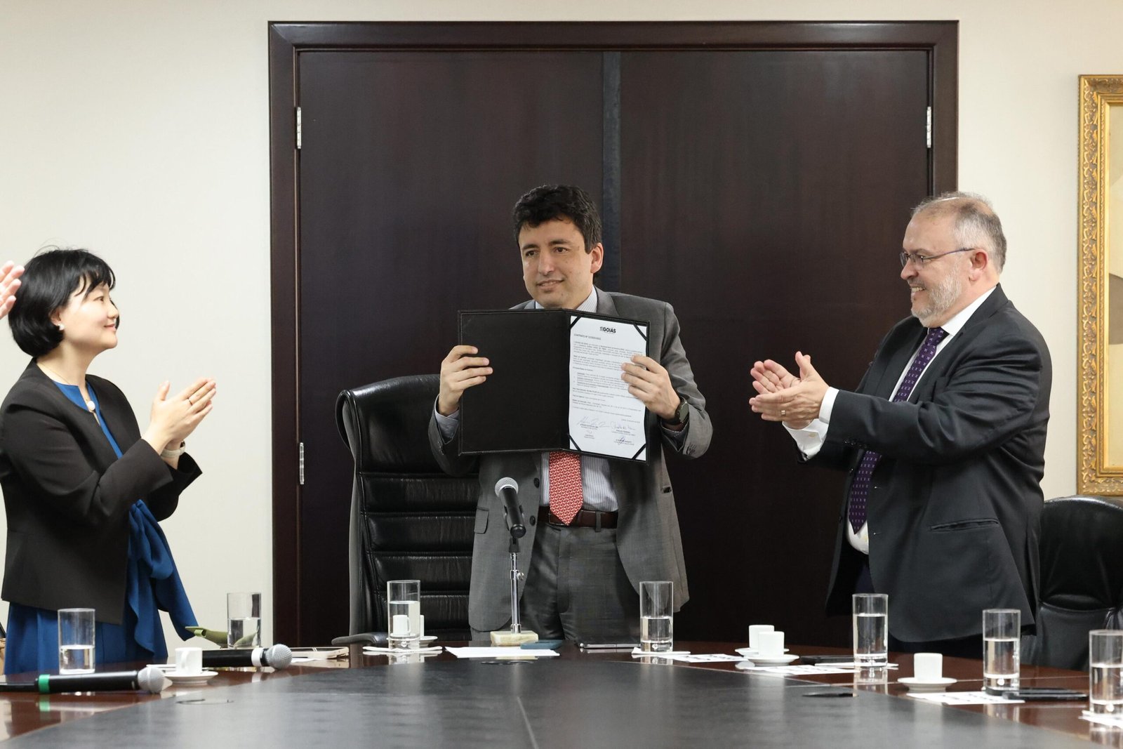 Governo de Goiás e Consórcio Sonda formalizam contrato do Programa Goiás de Fibra