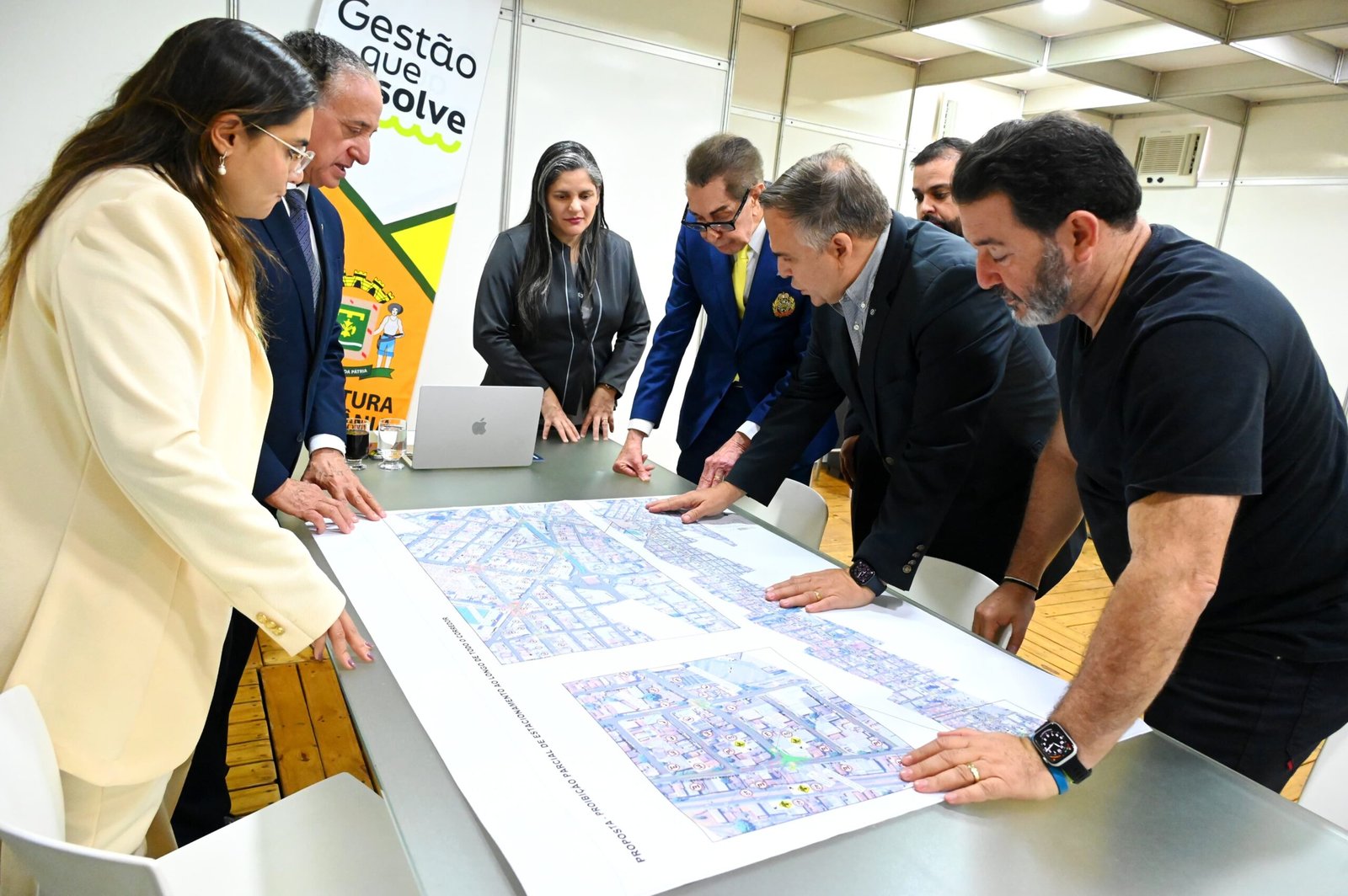 Mabel anuncia entrega do Corredor da Avenida 24 de Outubro para este mês