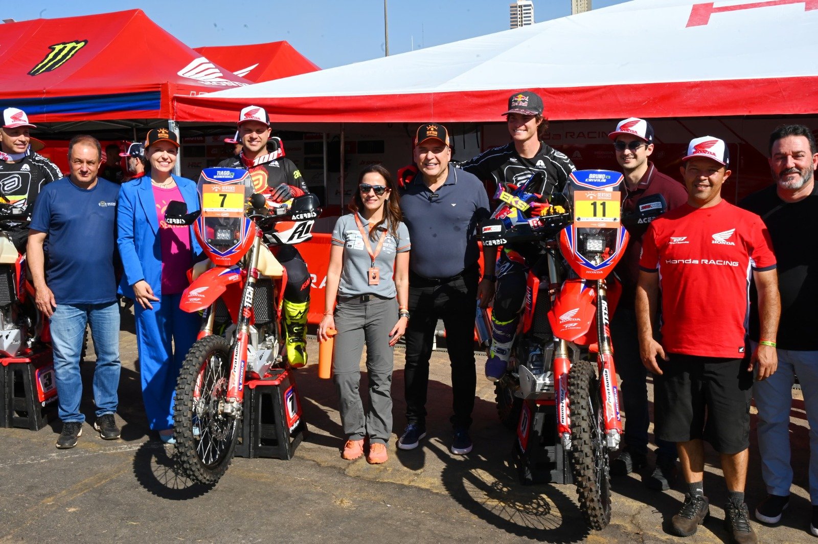 Prefeito Sandro Mabel comemora 33ª edição do Rally dos Sertões com largada em Goiânia