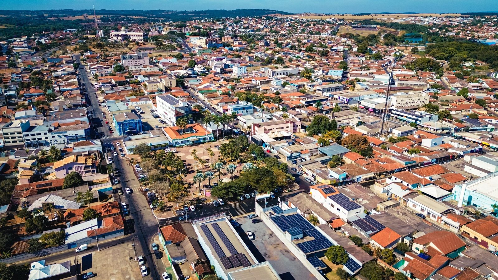 Trindade está entre as 100 melhores cidades do interior brasileiro para fazer negócios, aponta Urban Systems