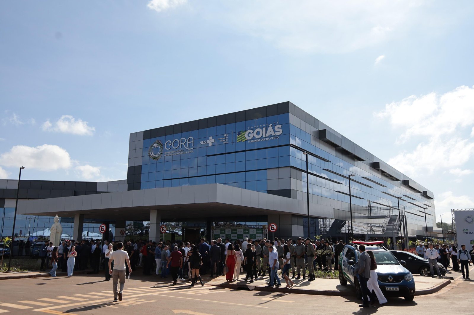 Caiado e Daniel Vilela destacam a qualidade dos atendimentos do Cora