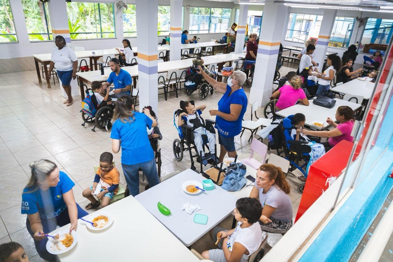 Caiado anuncia aumento no repasse às entidades filantrópicas do Auxílio Nutricional