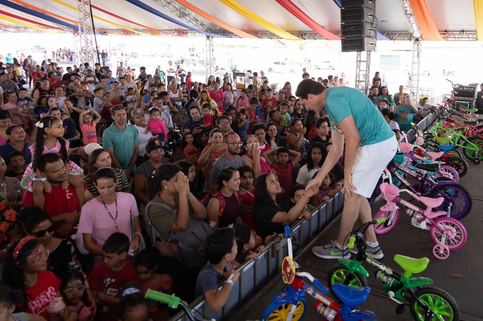 Festa da Criança da Prefeitura de Aparecida reúne 10 mil pessoas na Cidade Administrativa