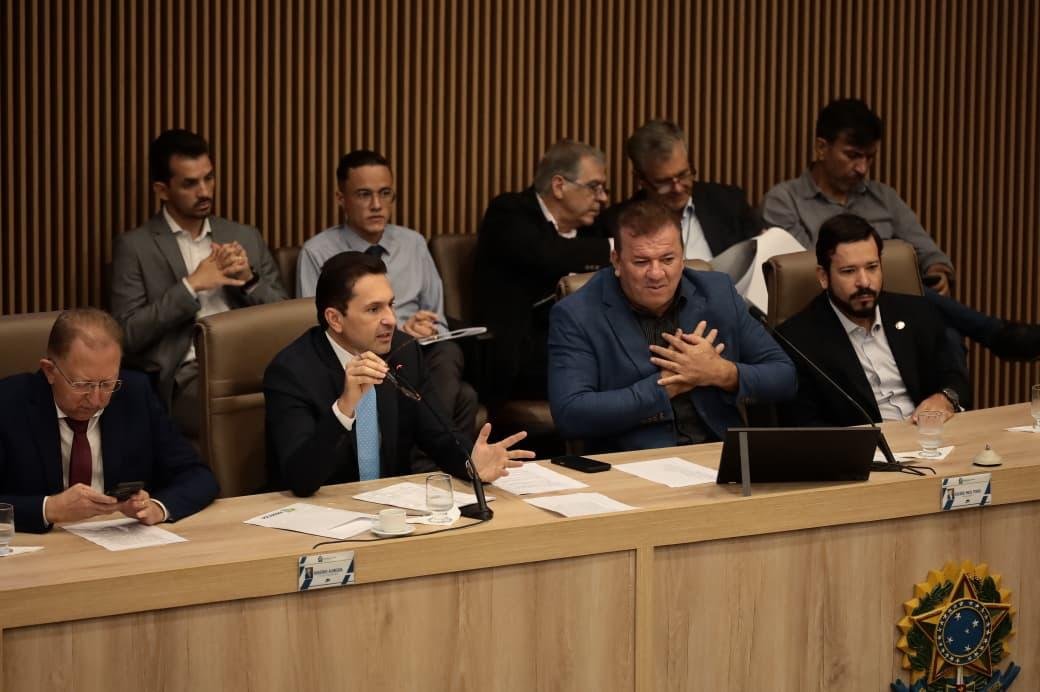 Prefeito Vilela envia à Câmara projeto de lei solicitando autorização para redução da alíquota do ITBI