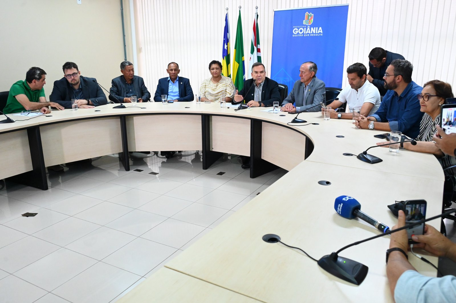 Mabel lança Mais Saúde Goiânia para agendamento de consultas via aplicativo