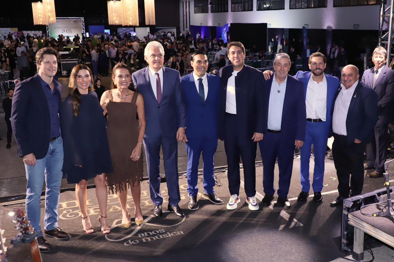 Caiado prega parceria, diálogo e humildade em confraternização da AGM e FGM