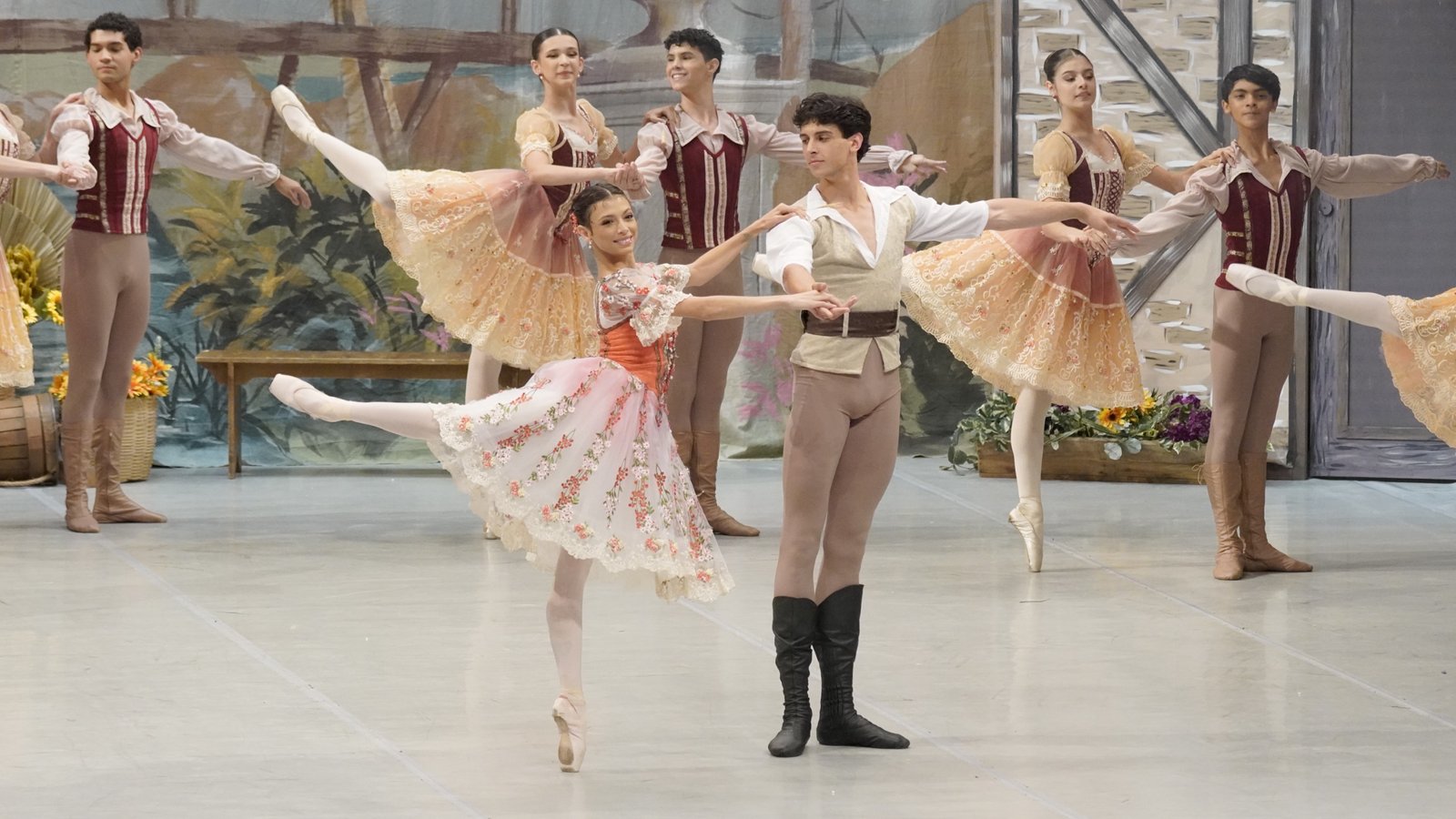 Governo de Goiás abre mais de 1,4 mil vagas para cursos gratuitos em diversas áreas artísticas