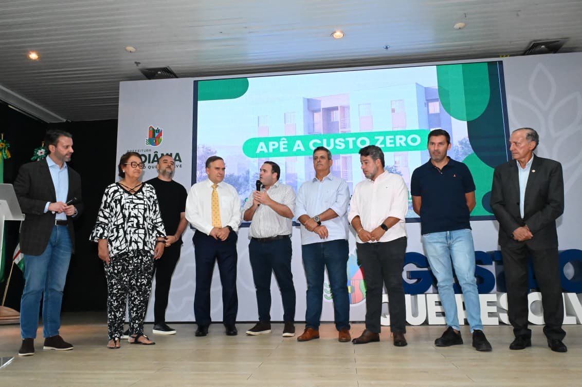 Mabel apresenta edital para a doação de 496 unidades habitacionais a custo zero na capital