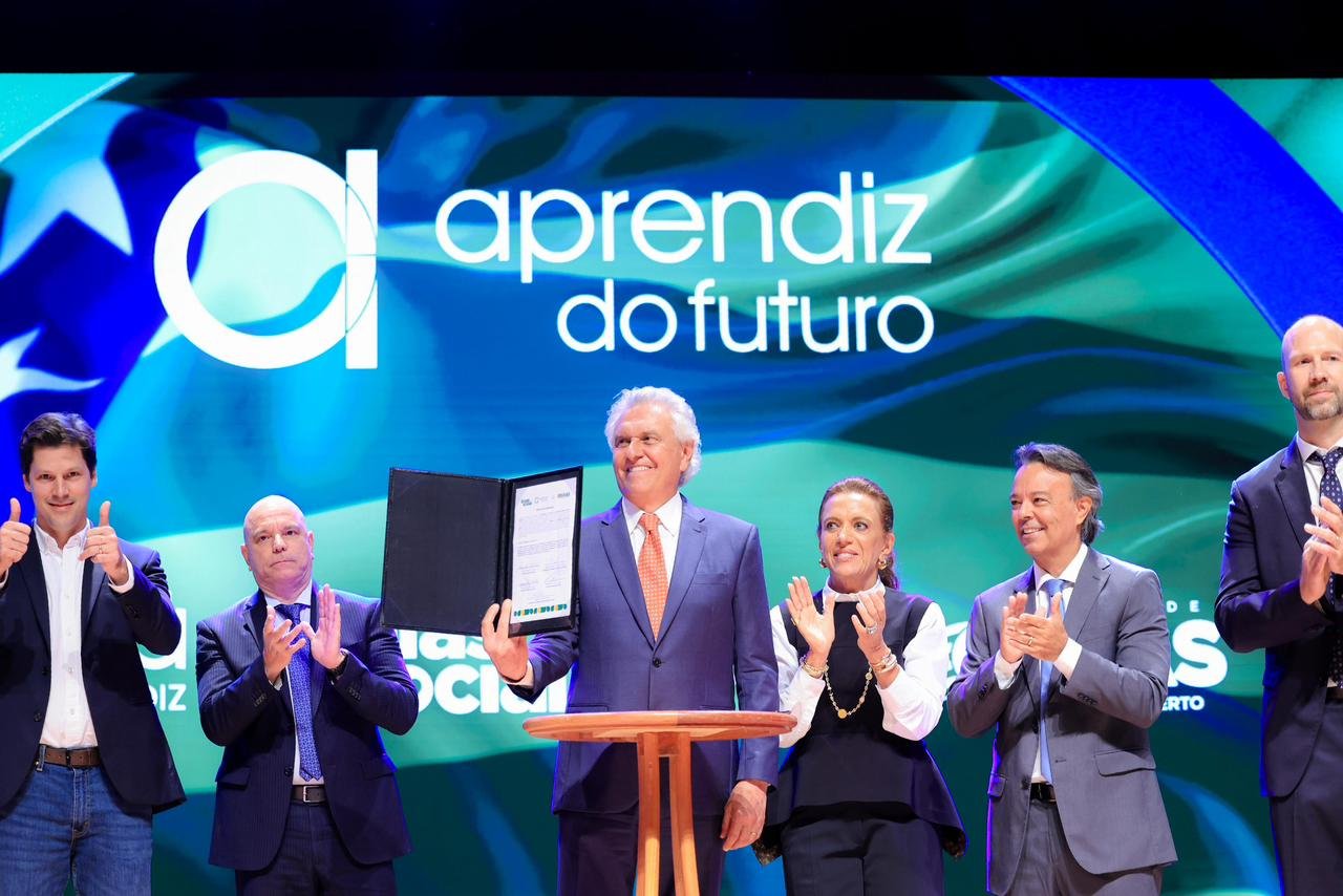 Caiado destaca programa Aprendiz do Futuro para conquista do mercado de trabalho