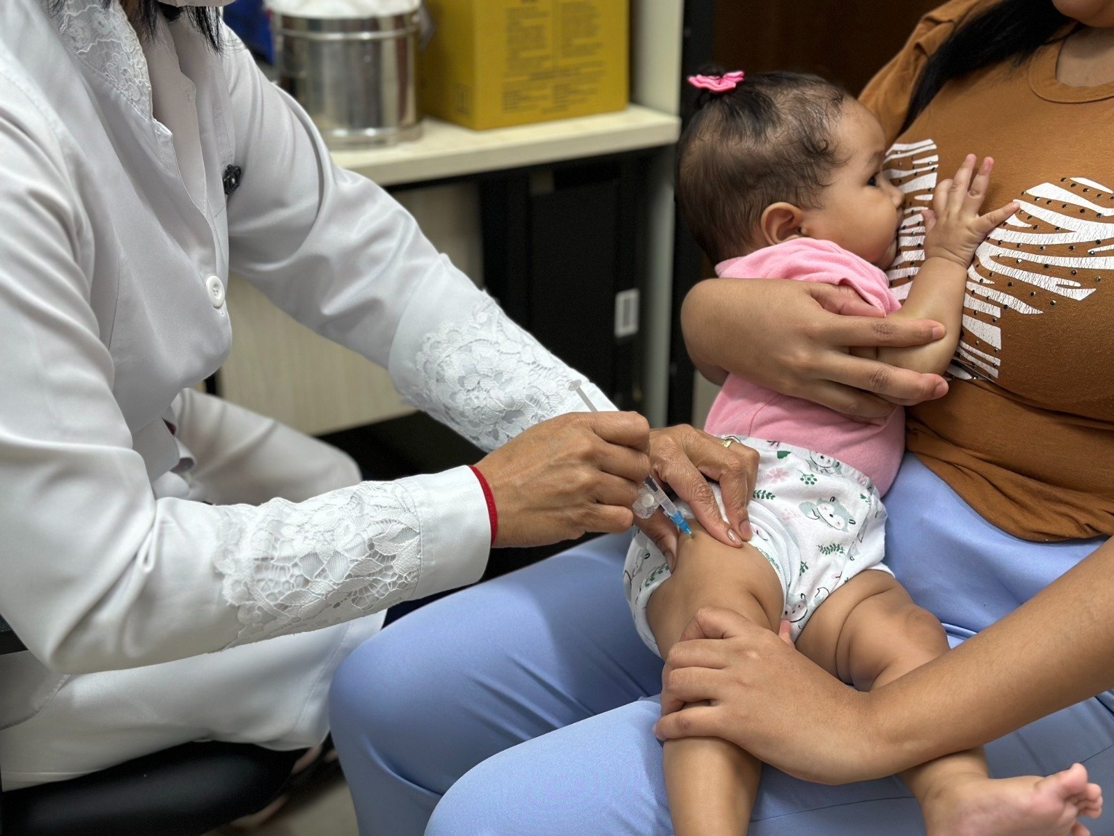 Prefeitura alerta para necessidade de atualização da caderneta de vacinação em todas as idades
