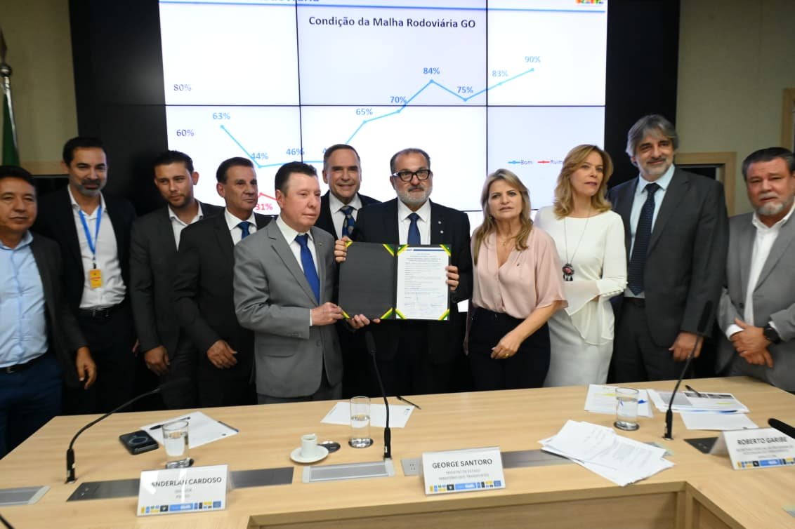 Novo anel viário vai transformar a mobilidade em Goiânia, diz Mabel em evento em Brasília